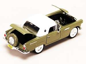 Showcasts Motormax 1956 Ford Thunderbird diecast car 1:24 G scale 7.5 