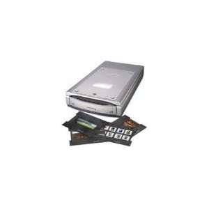   Microtek ScanMaker I700 Flatbed Scanner (1108 03 650002) Electronics
