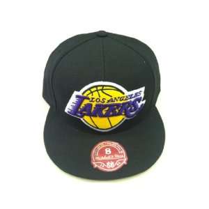  Mitchell & Ness LA Lakers Big Vintage Logo Fitted CAP 