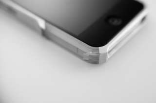 Element Vapor Pro R8 iPhone 4 /4S Case   White Frame / Black Cap 
